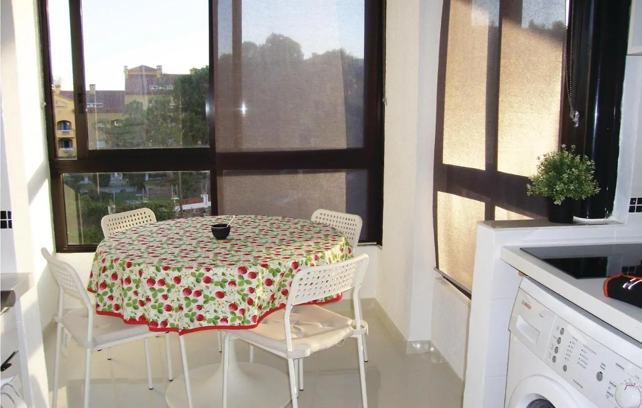 Amazing Apartment In Benalmdena Costa With 1 Bedrooms, Wifi And Outdoor Swimming Pool Benalmádena
