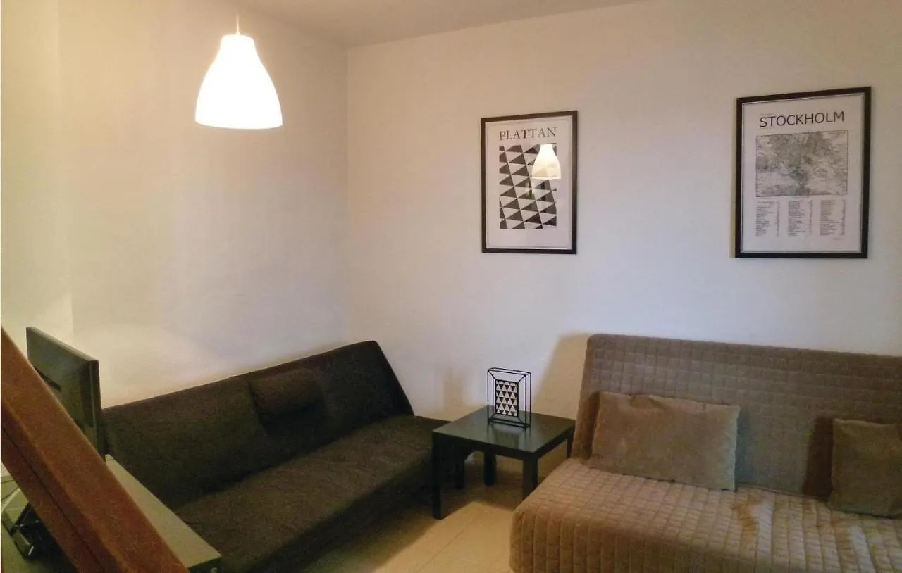 Amazing Apartment In Benalmdena Costa With 1 Bedrooms, Wifi And Outdoor Swimming Pool Benalmádena